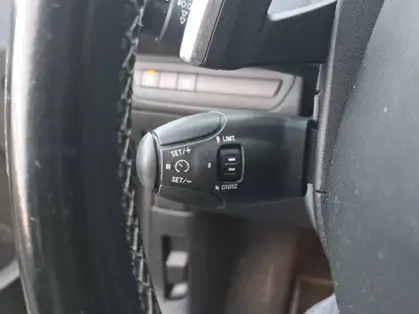 PEUGEOT 2008 1.6 BlueHDi 100ch S&S ETG6 Allure Business