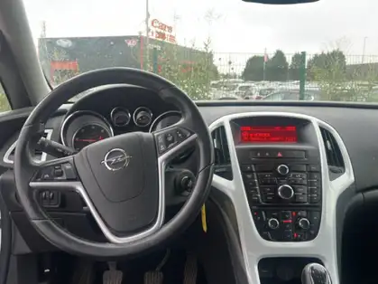 OPEL ASTRA 1.7 CDTI 110 ch FAP White Edition