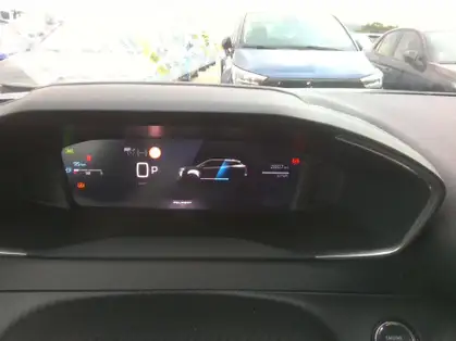 PEUGEOT 2008 ALLURE Hybrid 145 CV e-DCS6 