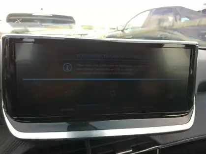 PEUGEOT 2008 STYLE Hybrid 145 e-DCS6