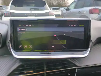 PEUGEOT 208 ALLURE HYBRID 100 CV E-DCS6
