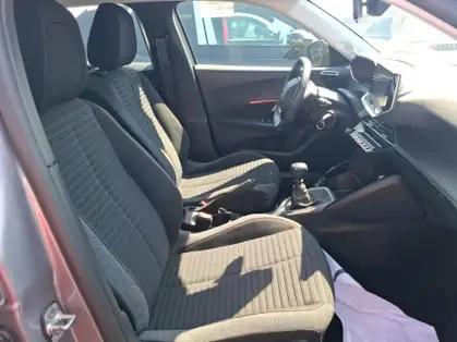 PEUGEOT 2008 ACTIVE 1.2 PURETECH 100 CV BVM6