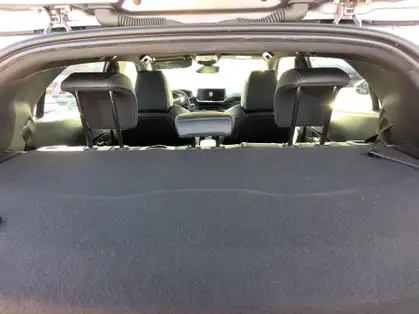 PEUGEOT 2008 GT HYBRID 136 CV E-DCS6