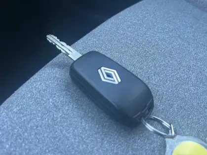 RENAULT CLIO V EVOLUTION Blue dCi 100 CV BVM GSR2 