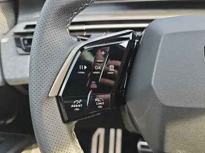 PEUGEOT 5008 GT 1.2 HYBRID 136 CV E-DCS6