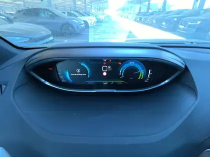 PEUGEOT 3008 GT HYBRID 225 CV E-EAT8