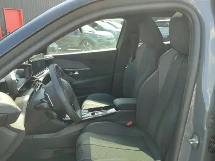 PEUGEOT 2008 GT Hybrid 145 CV e-DCS6