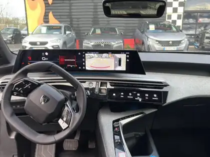 PEUGEOT 3008 ALLURE HYBRIDE 136 CV e-DCS6