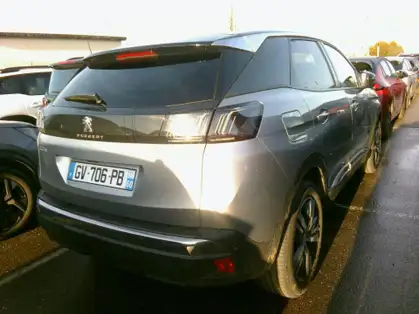 PEUGEOT 3008 ALLURE PACK HYBRID 136 CV E-DCS6