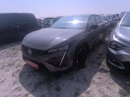 PEUGEOT 408 GT HYBRID 136 CV e-DCS6