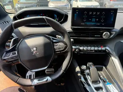 PEUGEOT 3008 GT PACK HYBRIDE 225 CV E-EAT8