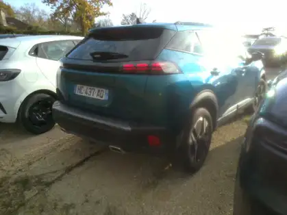 PEUGEOT 2008 ALLURE HYBRID 136 CV e-DCS6