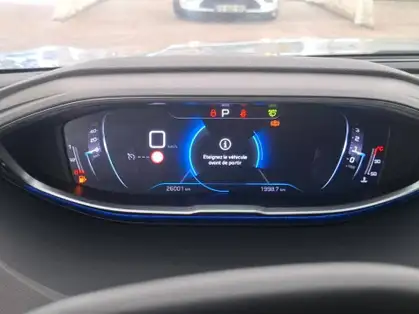 PEUGEOT 3008 ALLURE PACK 1.5 BLUEHDI 130 CV EAT8