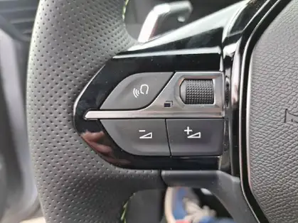 PEUGEOT 208 GT Hybrid 145 CV e-DCS6