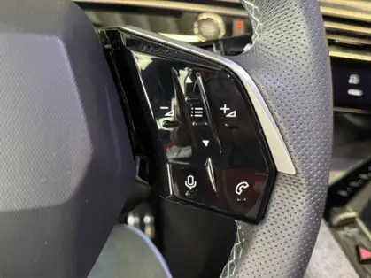 PEUGEOT 3008 325 ch 4x4 73 kWh GT