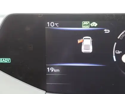 TOYOTA PRIUS HYBRIDE RECHARGEABLE 223ch Dynamic