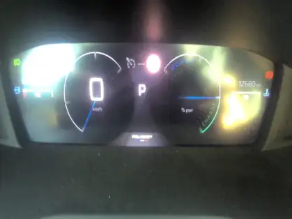 PEUGEOT 208 ALLURE HYBRID 100 CV E-DCS6