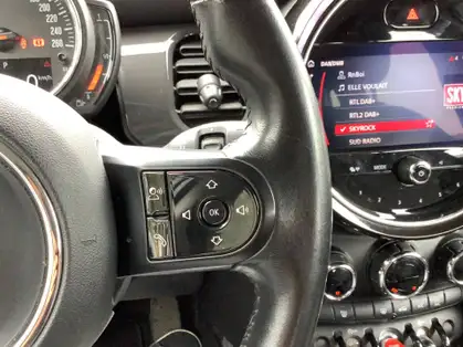 MINI HATCH 5 PORTES F55 LCI II ESSENTIAL Cooper 136 CV DKG7 