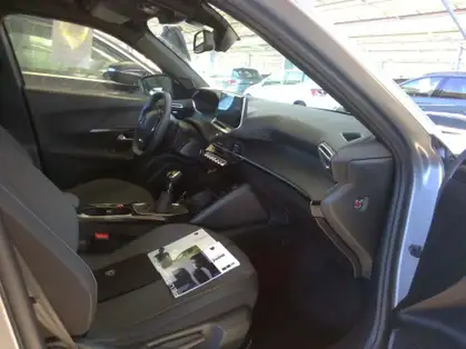 PEUGEOT 2008 ALLURE PURETECH 100 CV BVM6