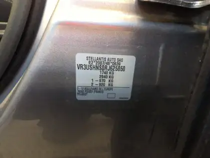 PEUGEOT 2008 GT 1.2 PURETECH 130 CV EAT8