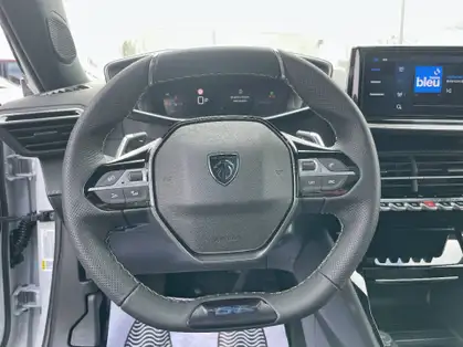 PEUGEOT 2008 GT Hybrid 145 CV e-DCS6