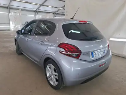 PEUGEOT 208 208 SIGNATURE 1.2 PURETECH 82 CV 5 PORTES