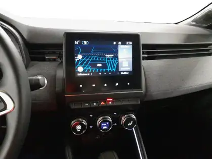 RENAULT CLIO V TECHNO E-Tech full hybrid 145 CV GSR2 