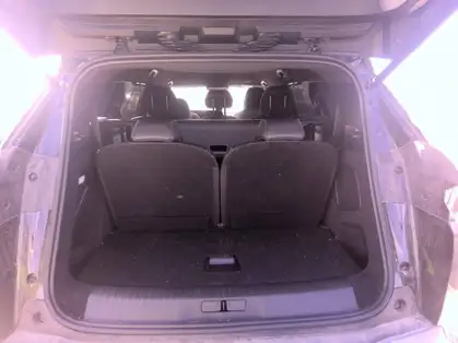 PEUGEOT 5008 GT Hybrid 145 CV e-DCS6 