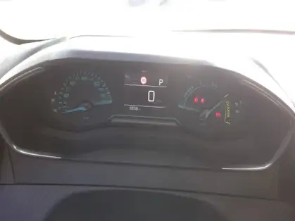 PEUGEOT 208 Hybrid 110 ch e-DCS6 Style