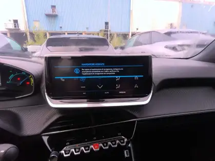 PEUGEOT 2008 STYLE Hybrid 145 e-DCS6