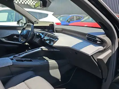 PEUGEOT 3008 GT Hybrid 145 e-DCS6