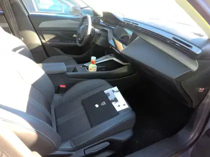 PEUGEOT 308 ALLURE Hybrid 136 e-DCS6 