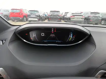 PEUGEOT 3008 ALLURE PACK HYBRID 136 CV E-DCS6