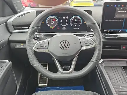 VOLKSWAGEN T-ROC 1.5 eTSI Hybrid 150 ch DSG7 R-Line