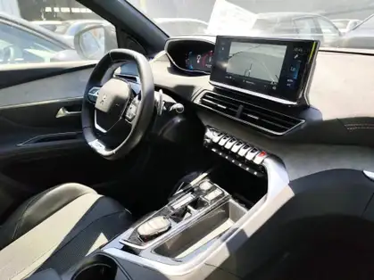 PEUGEOT 3008 GT HYBRID 225 CV E-EAT8