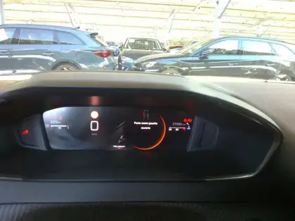 PEUGEOT 2008 ALLURE PURETECH 100 CV BVM6