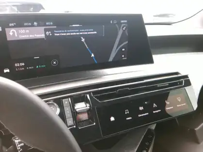 PEUGEOT 3008 Hybrid 145 e-DCS6 Allure