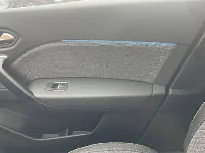 RENAULT CAPTUR TECHNO E-Tech full hybrid 160 CV 