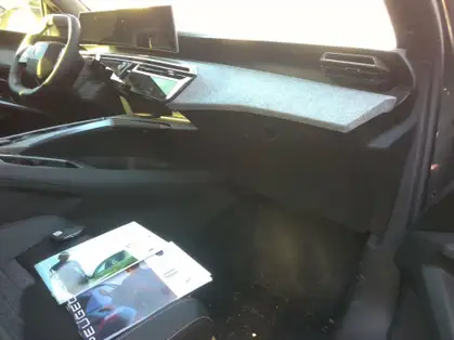 PEUGEOT 3008 ALLURE Hybrid 145 CV e-DCS6 