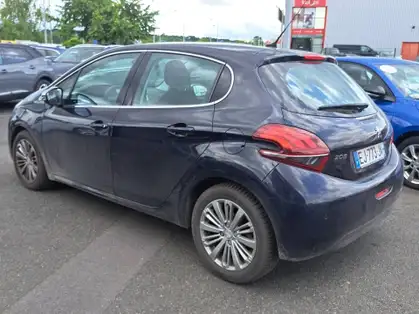 PEUGEOT 208 208 ALLURE 1.2 PURETECH 110 CV EAT6 5 PORTES