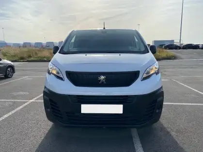 PEUGEOT E-EXPERT FOURGON TAILLE M ELECTRIQUE 50 KWH 136 CV
