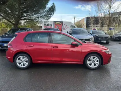 VOLKSWAGEN GOLF 1.5 eTSI OPF 130 DSG7 Life Plus