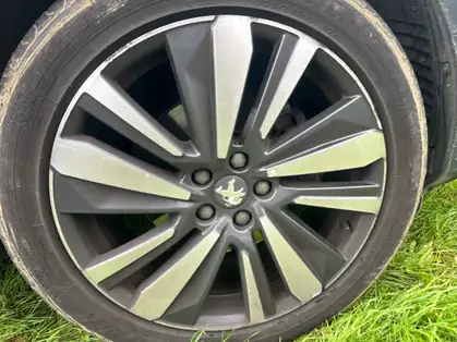 PEUGEOT 3008 1.6 BlueHDi 120ch S&S EAT6 Allure