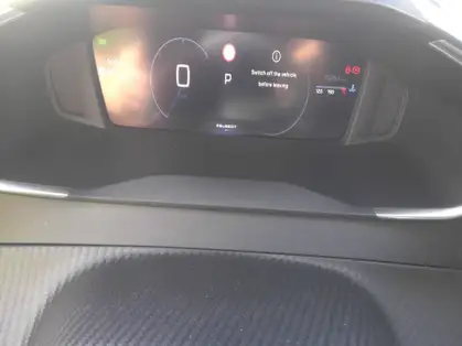 PEUGEOT 208 ALLURE HYBRID 100 CV E-DCS6