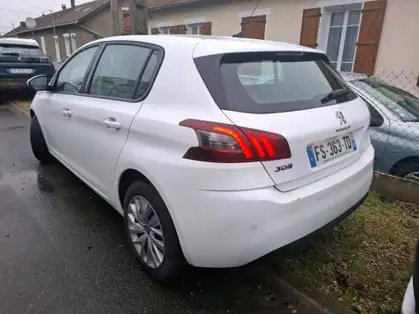 PEUGEOT 308 AFFAIRE 308 AFFAIRE PREMIUM PACK	BLUEHDI 100 S&S BVM6 