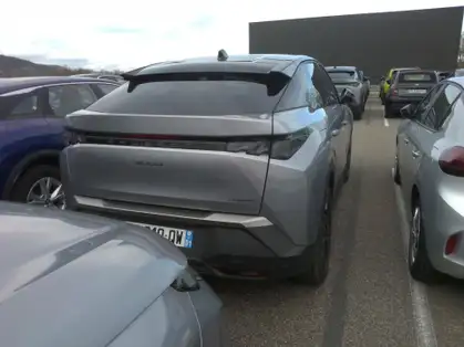 PEUGEOT 3008 GT Hybrid 145 e-DCS6