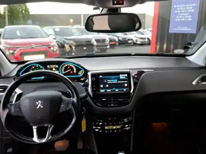 PEUGEOT 2008 1.6 BlueHDi 100ch S&S ETG6 Allure Business