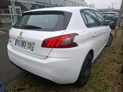 PEUGEOT 308 AFFAIRE 308 AFFAIRE PREMIUM PACK	BLUEHDI 100 S&S BVM6 