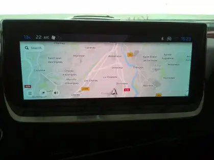 PEUGEOT 2008 ALLURE Hybrid 145 CV e-DCS6 