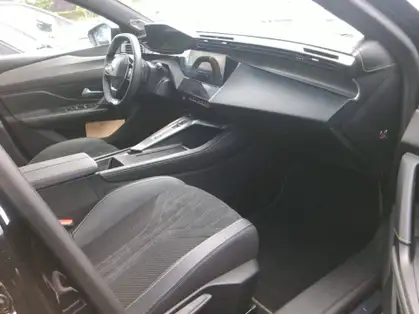 PEUGEOT 408 GT HYBRID 136 CV e-DCS6